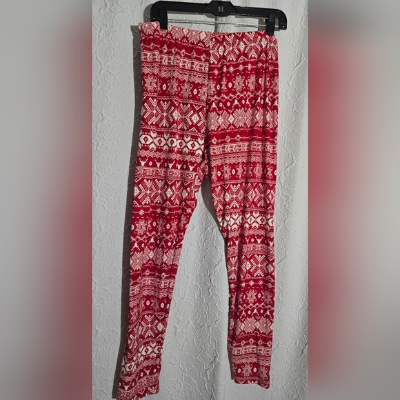 BOBBIE BROOKS Womens Plus Super Soft LEGGINGS 2x Holiday Red White SNOWFLAKE - Picture 1 of 7